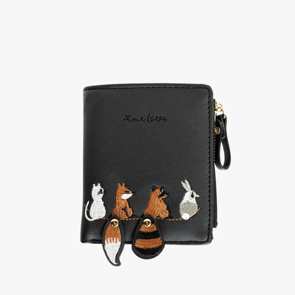 Renah | Embroidered Wallet