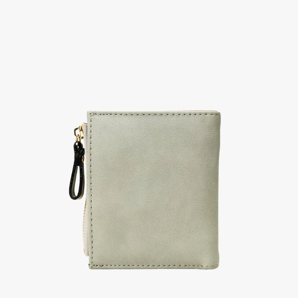Renah | Embroidered Wallet