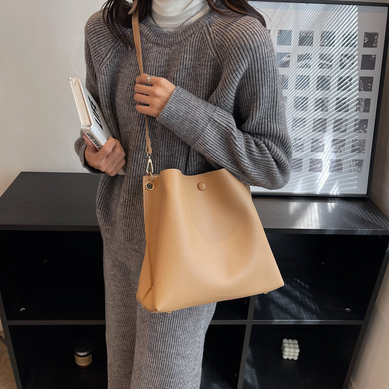 Montelise | Crossbody Bucket Bag